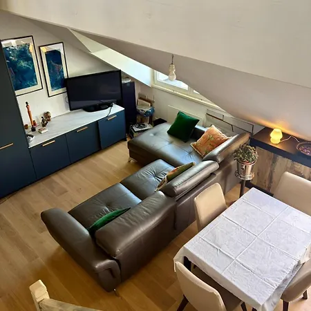 Apartment Le Cocon En Duplex Avec Parking